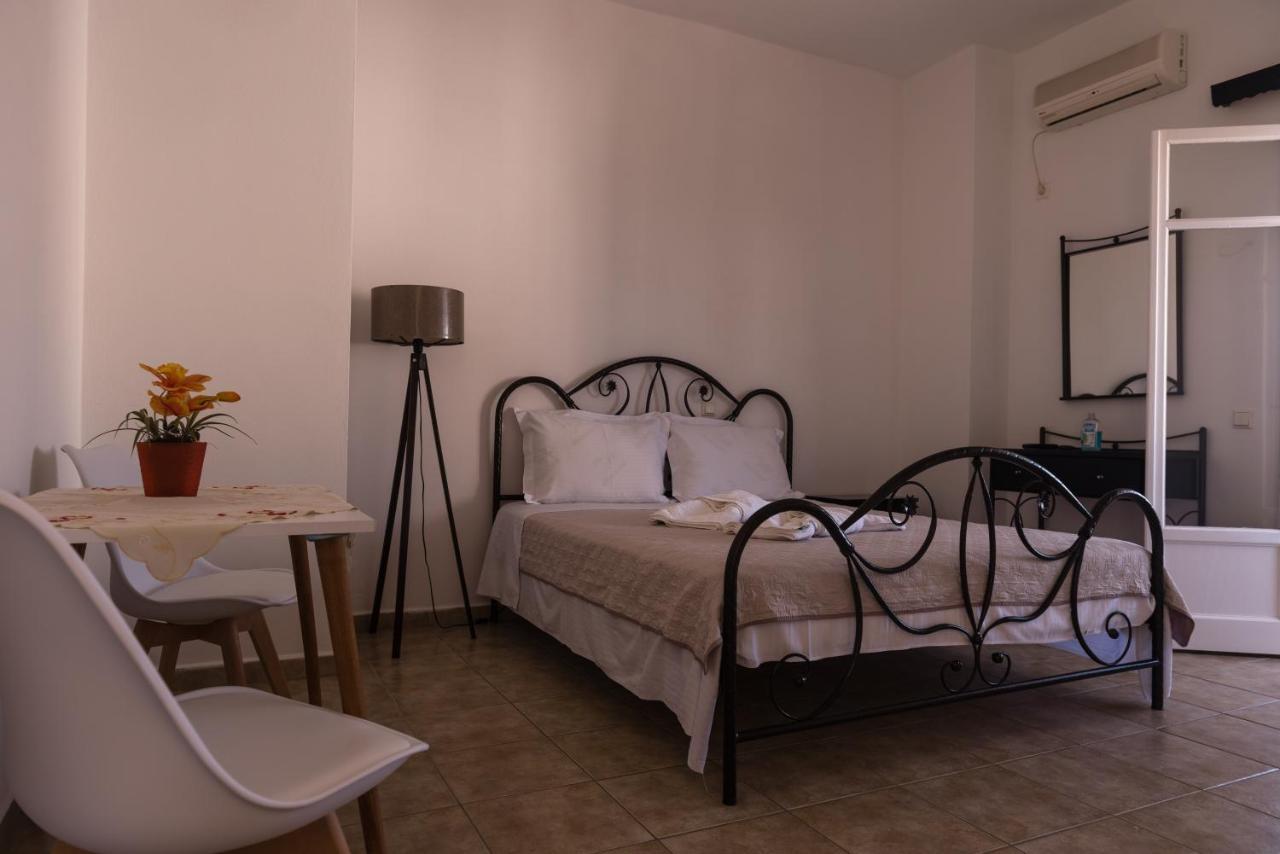 Anastasia Rooms Адамас Екстер'єр фото